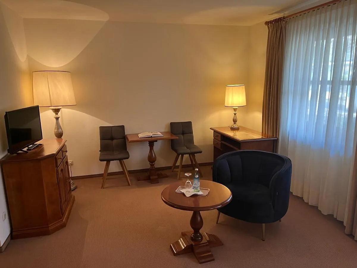 Appartment-Hotel-Hölzl Grünwald Hotell