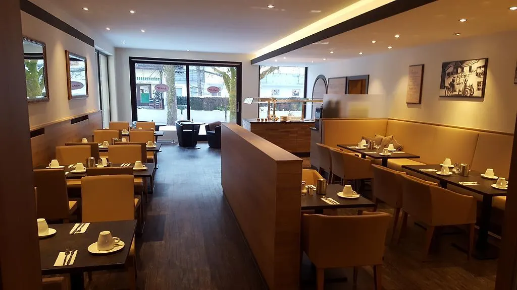 Appartment-Hotel-Hölzl Grünwald Hotell