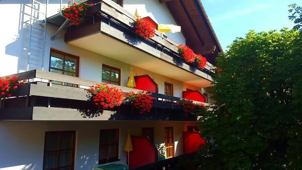 Appartment-Hotel-Hölzl Grünwald Hotell